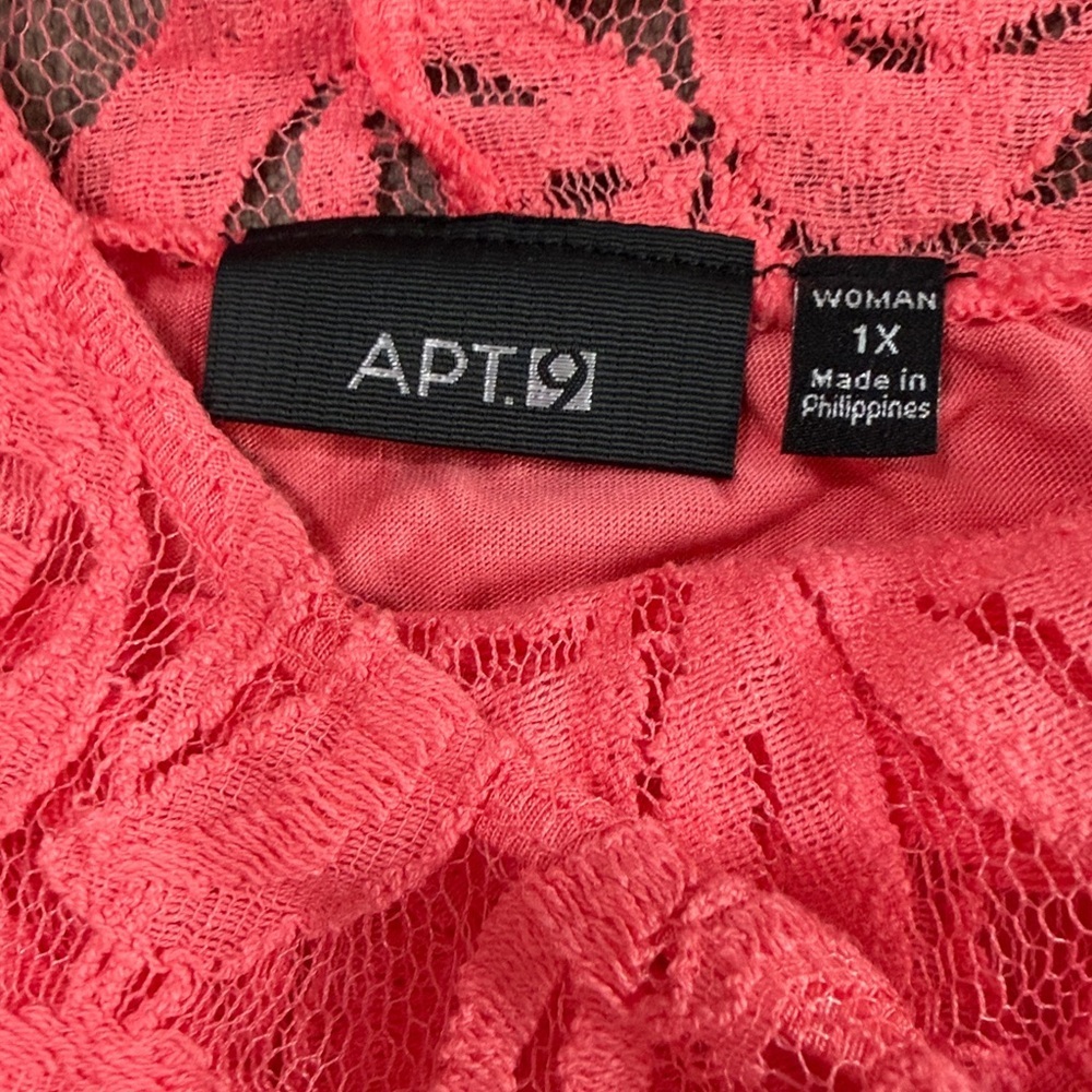 NWT Apt. 9 Vibrant Coral Lace Overlay Blouse - Picture 2 of 4